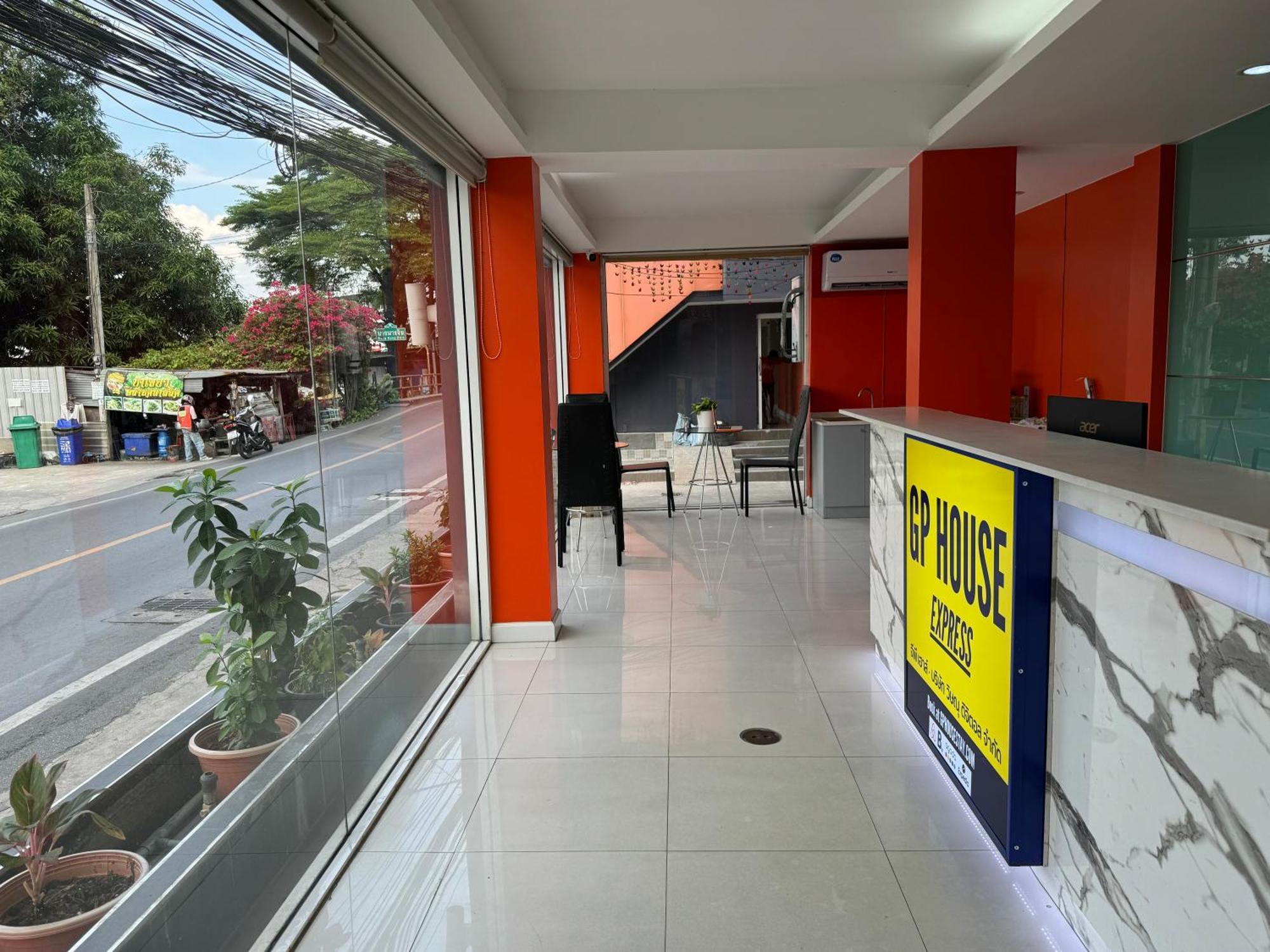 Gp House Express Sukhumvit 81 Khách sạn Bangkok